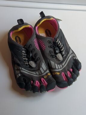 Vibram fivefingers 38